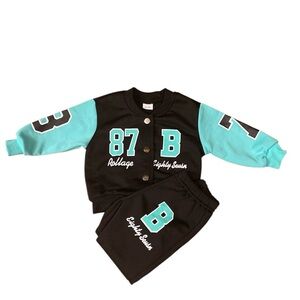 New 2 piece Matching Jogger set 9-12 months infants